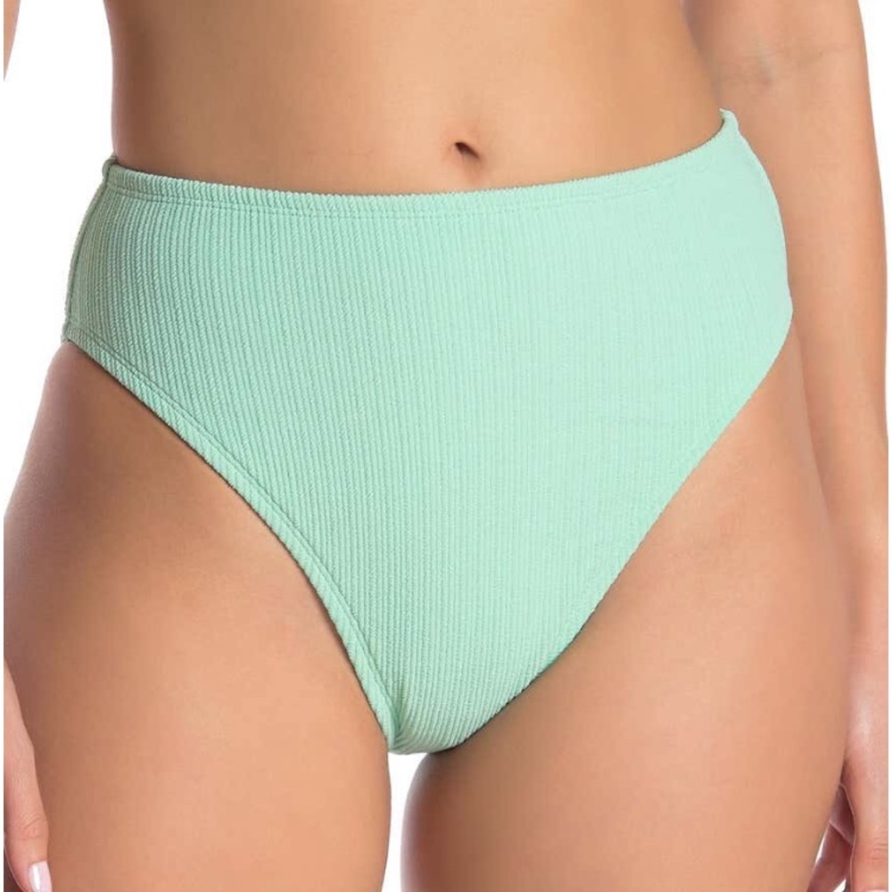 *SOLD*💙Free Press💙 High Waist/Cut Bottom